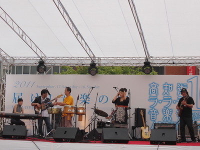 110918 016.jpg