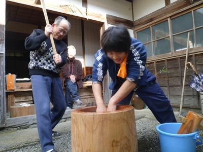 101226mochi 106.jpg